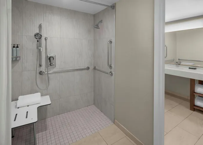 Courtyard By Marriott Fort Lauderdale East Lauderdale-By-The-Sea