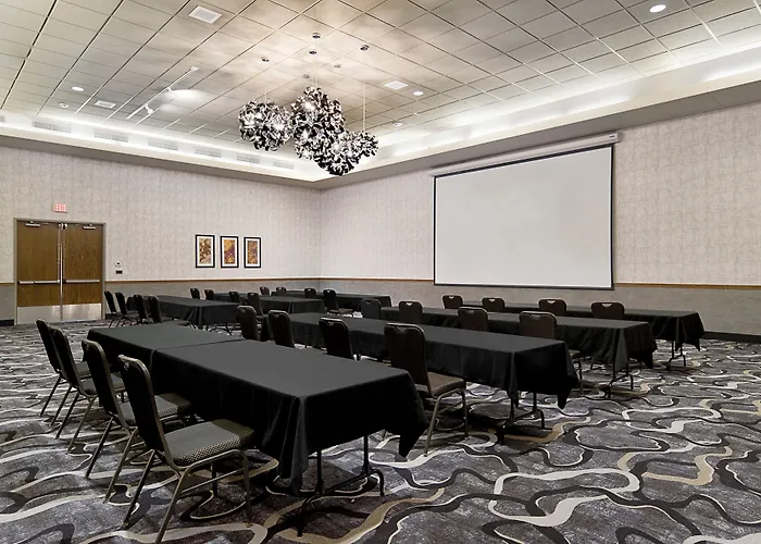 Best Western Plus Ramkota Hotel