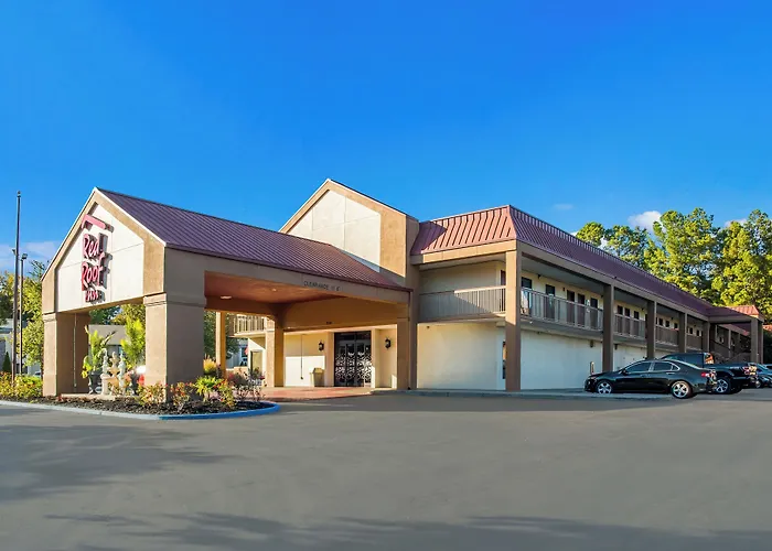 Red Roof Inn Tupelo