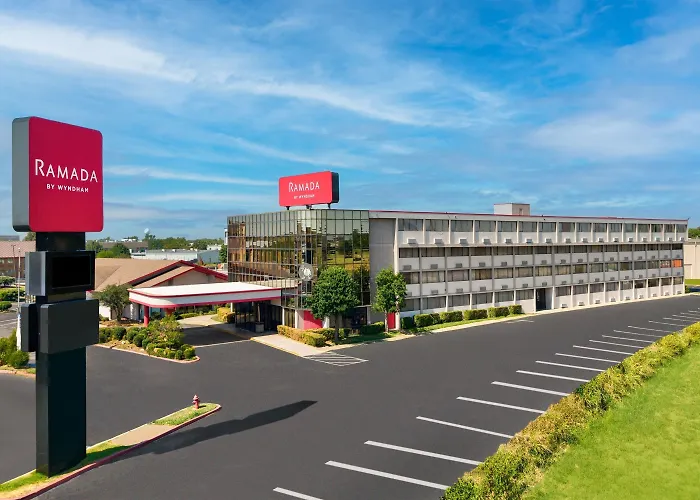 Ramada By Wyndham Tulsa Broken Arrow