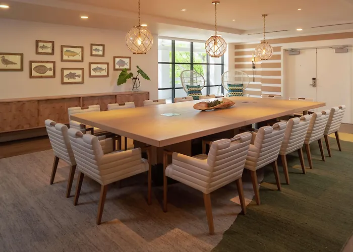 Baker'S Cay Resort Key Largo, Curio Collection By Hilton