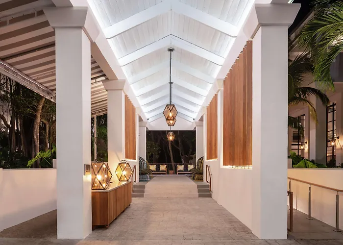 Baker'S Cay Resort Key Largo, Curio Collection By Hilton