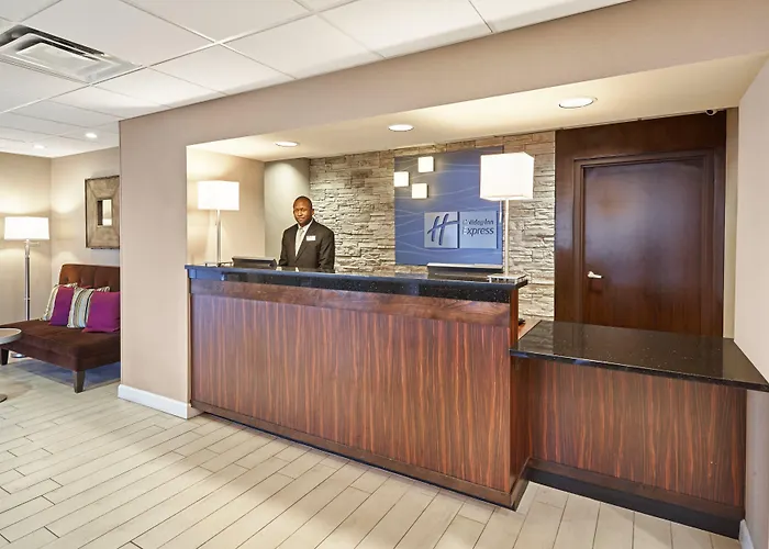Holiday Inn Express Hotels- Hampton By Ihg