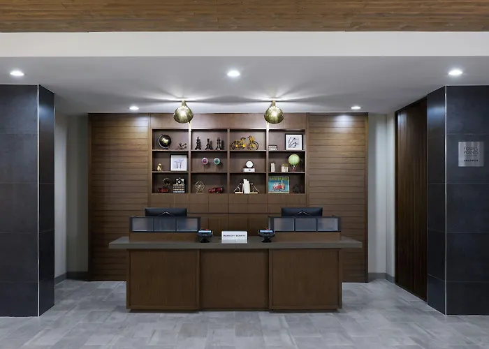 Ramada By Wyndham Englewood Hotel & Suites