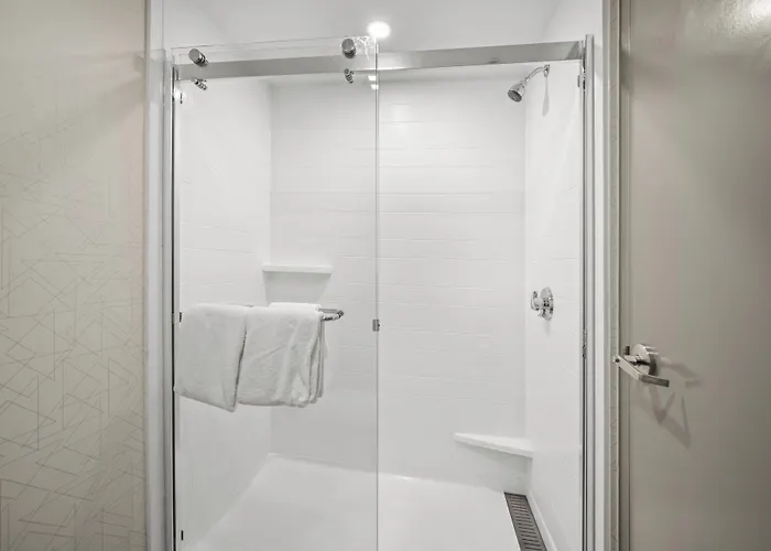 Holiday Inn Express Boston North-Woburn By Ihg