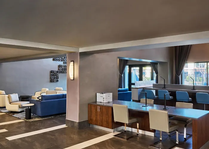 Doubletree By Hilton Newark-Fremont