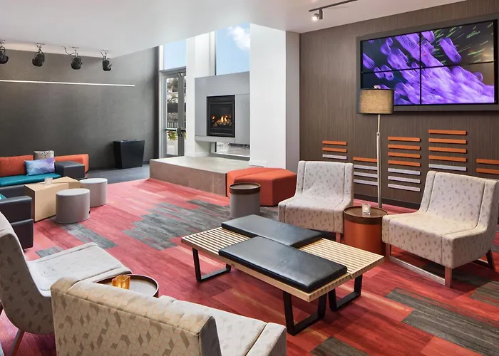 Aloft By Marriott Seattle Sea-Tac Airport