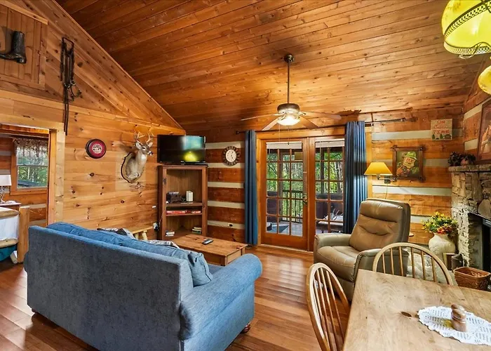 Suits Us By Venture Smoky Mountains