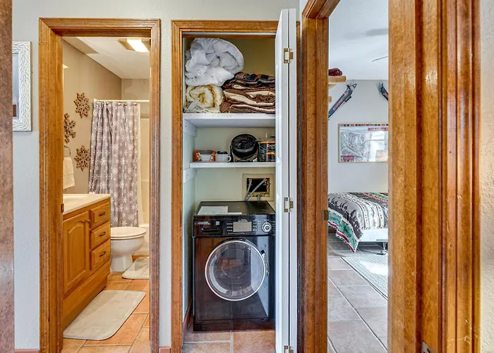 Cozy Angel Fire Condo < Half Mi To Resort!