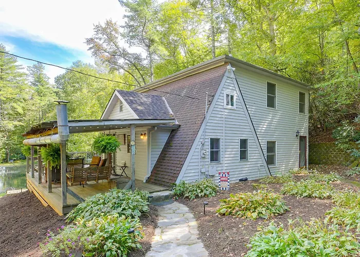 Creekside Todd Retreat W/ Pond & Covered Deck