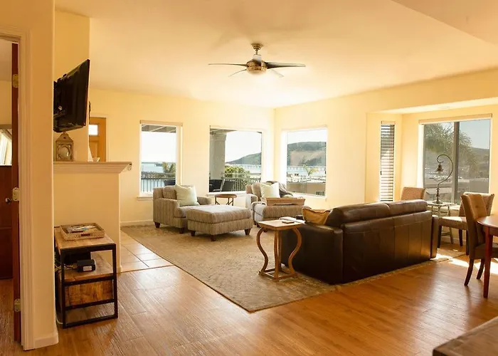 90 San Luis Street Unit C