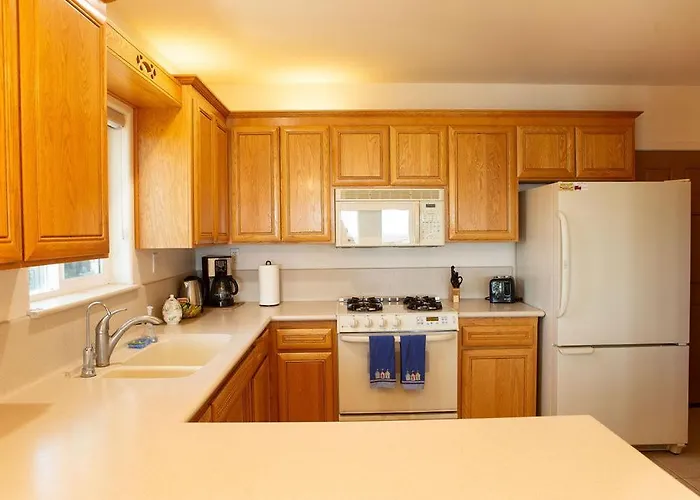 90 San Luis Street Unit C