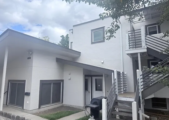 Charming And Cozy Downtown Bozeman 3 Bedroom Condo Walk To Dinner And Drinks