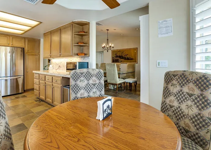 Indian Wells Oasis W/ Pool: Walk To Tennis Garden!