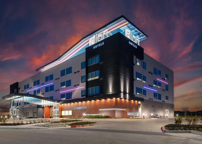 Aloft By Marriott Dallas Arlington South