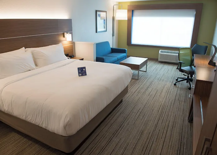 Holiday Inn Express&Suites - Louisville N - Jeffersonville, an IHG Hotel