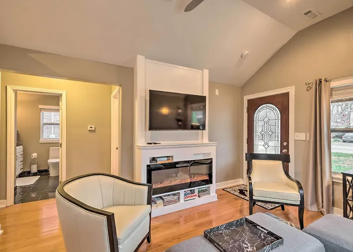 Luxe Lyndon Home < 11 Mi To Dtwn Louisville!