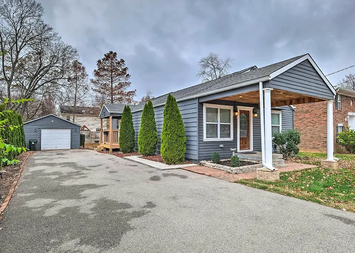 Luxe Lyndon Home < 11 Mi To Dtwn Louisville!
