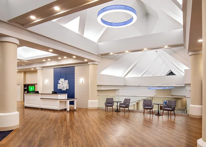 Holiday Inn Newport News - Hampton By Ihg