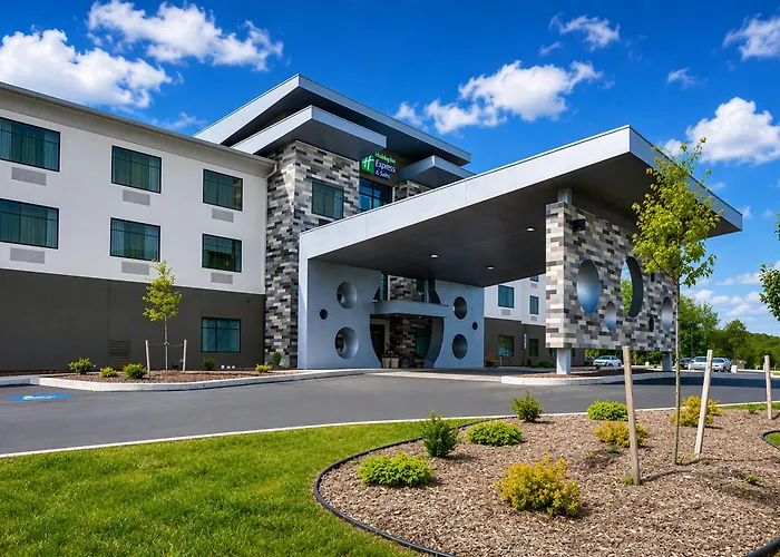 Holiday Inn Express & Suites Shippensburg By Ihg
