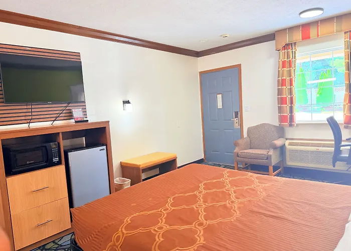 Economy Inn Cuyahoga Falls