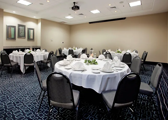Holiday Inn Hammond By Ihg