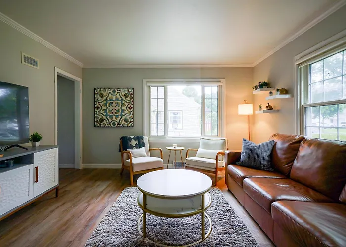 Milwaukee Home W/ Serene Patio & Backyard Garden!