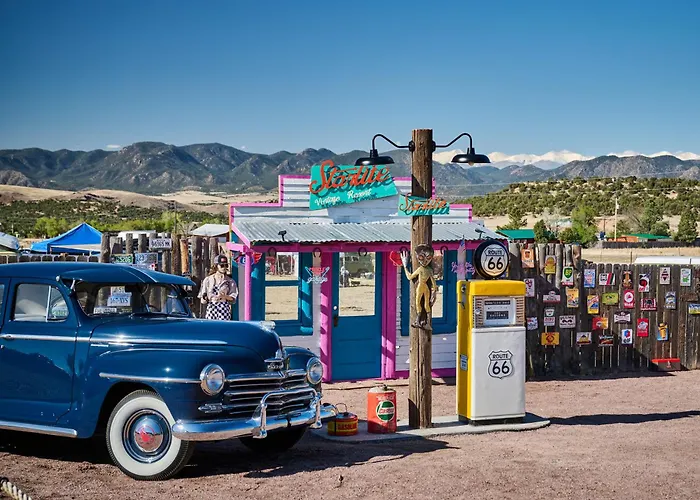 Starlite Vintage Resort