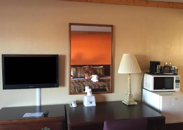 Americas Best Value Inn & Suites Macon At Sunset Dr