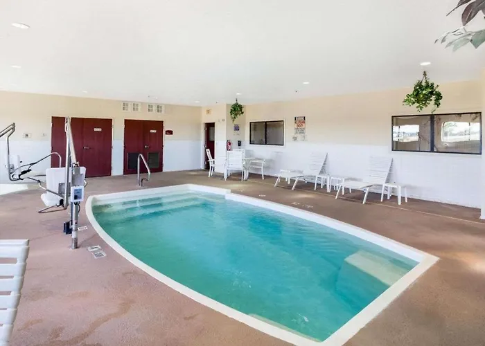 Comfort Suites Plainview