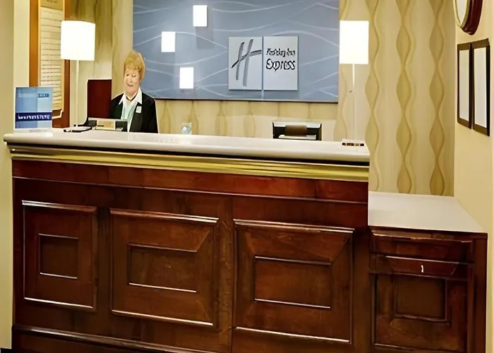 Holiday Inn Express Frackville Hotel By Ihg