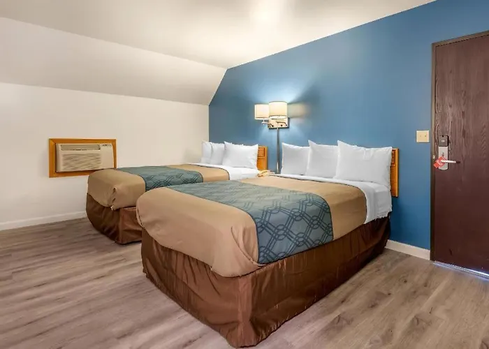 Econo Lodge Saint Albans