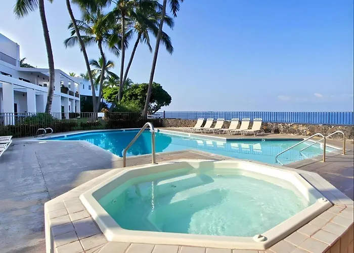 Wyndham Royal Sea Cliff Resort