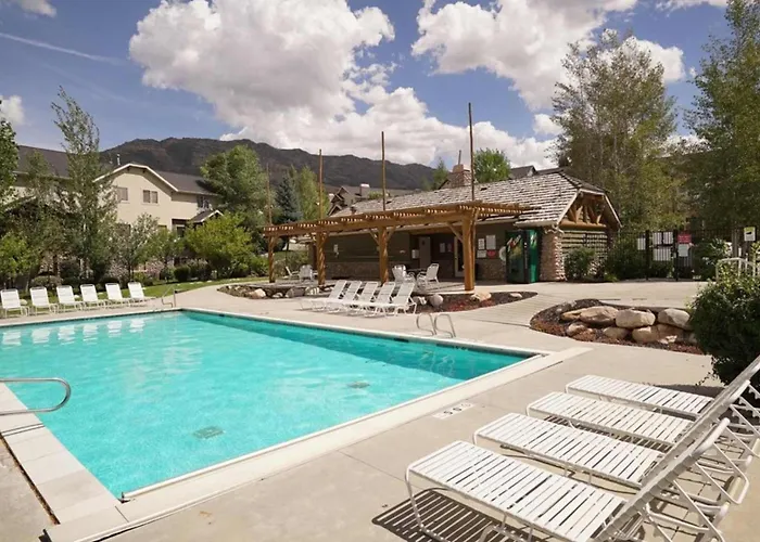 Cowboy Ski Condo Near Powder Mountain Eden Utah All Season Retreat Golf And Ski Resort