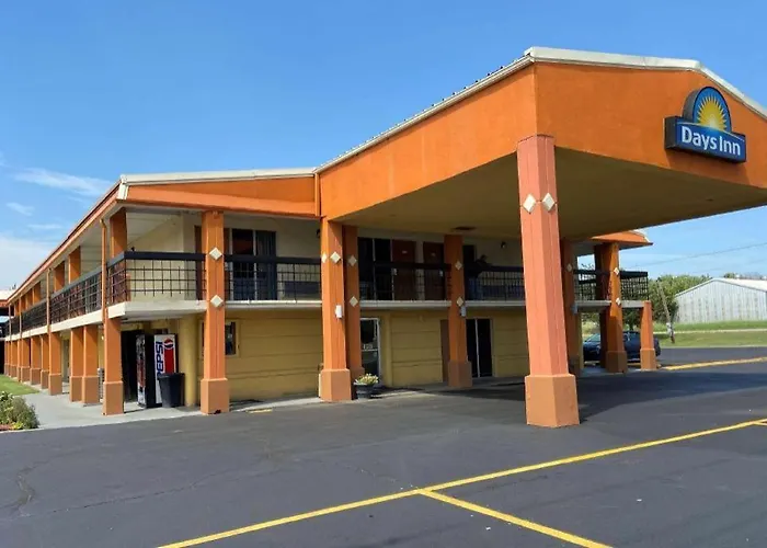 Days Inn By Wyndham Okmulgee