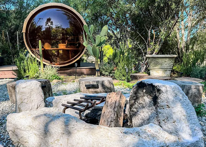 Eco-Luxe Airstream Hideaway - Minutes To Malibu Beaches