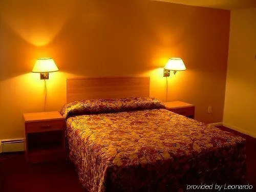 Pelican Motel Niagara Falls