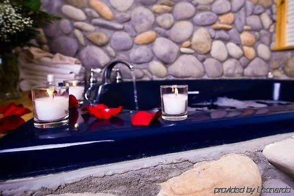 Kleine Haus Jacuzzi Suites
