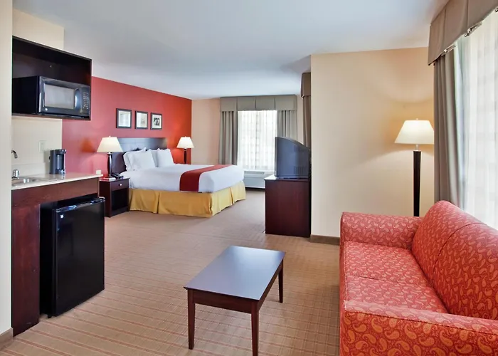 Holiday Inn Express & Suites East Wichita I-35 Andover By Ihg