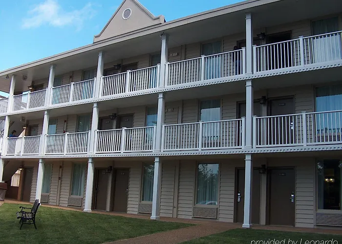 Best Western Central Plaza