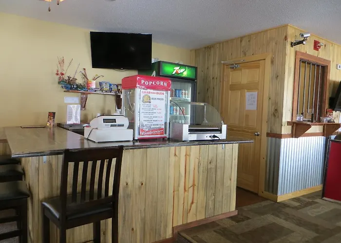 Gold Country Inn