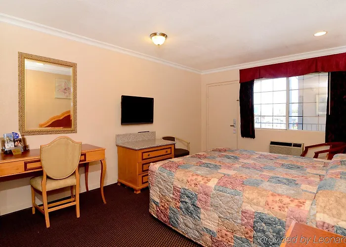 Americas Best Value Inn Corona