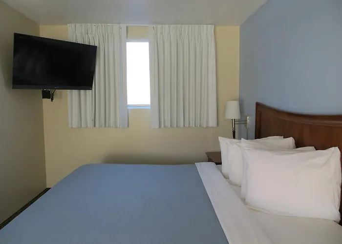 Coronet Motel