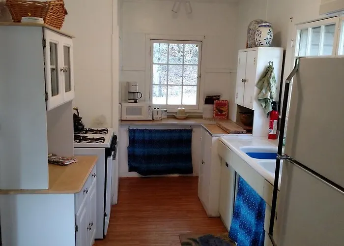 Cozy Cabernet Cabin