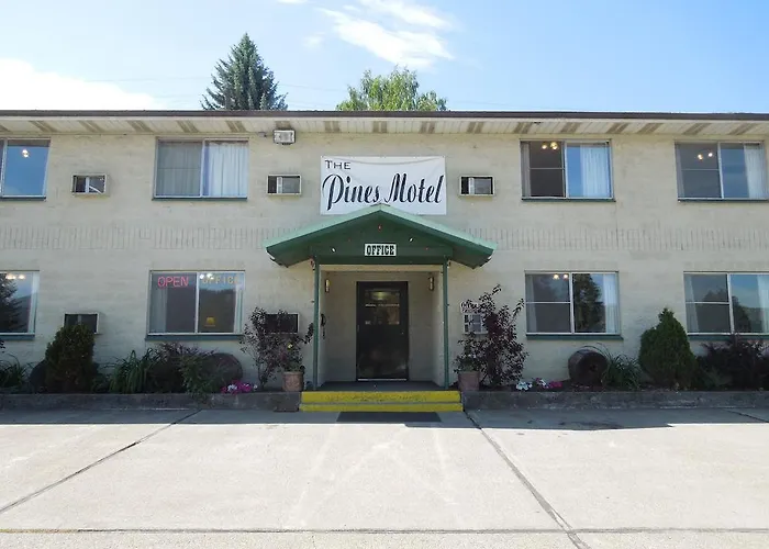 The Pines Motel