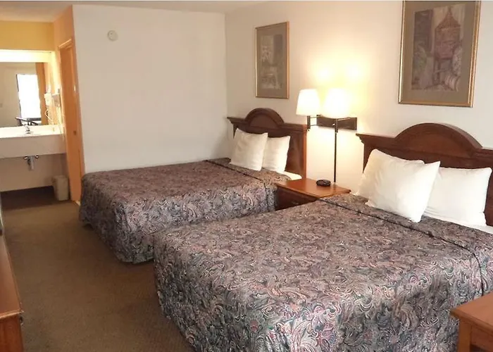Amerivu Inn And Suites - Siler City
