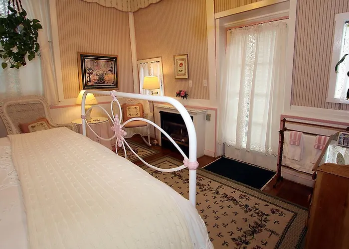 A Victorian Garden Inn