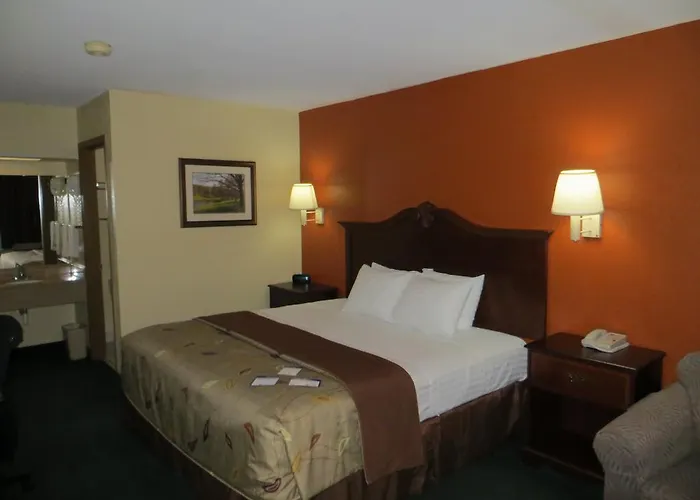 Econo Lodge - Cuba