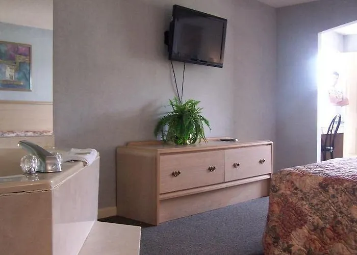 Celebration Inn