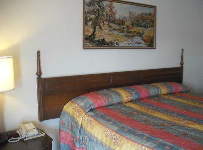 Caravan Inn